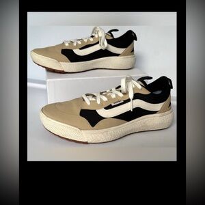 Vans UltraRange Exo Sneakers UltraCush™ Lite Midsole Tan & Black # 721356 Size 7